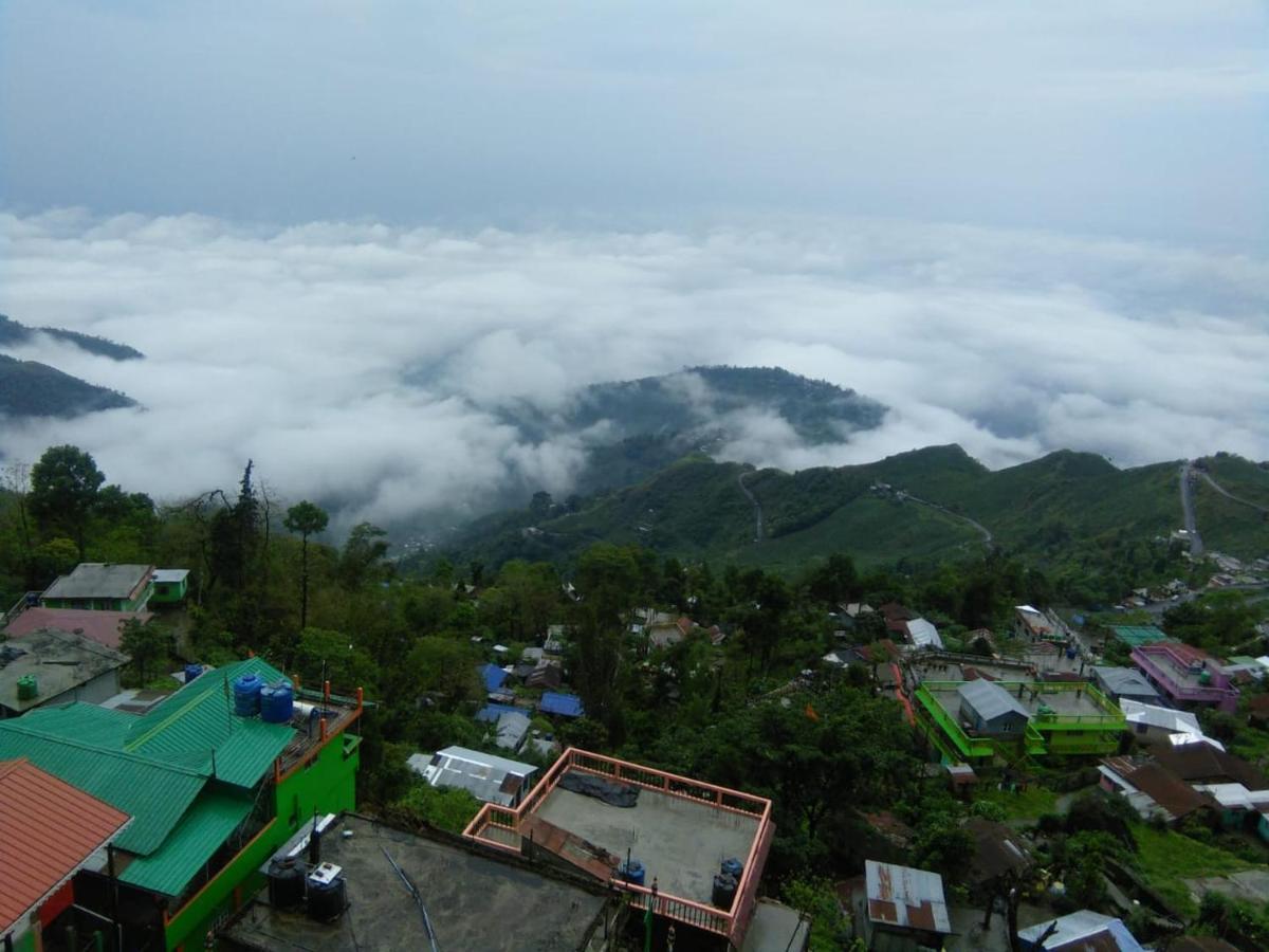 The Kaizer Valley Hotel Kurseong Exterior photo