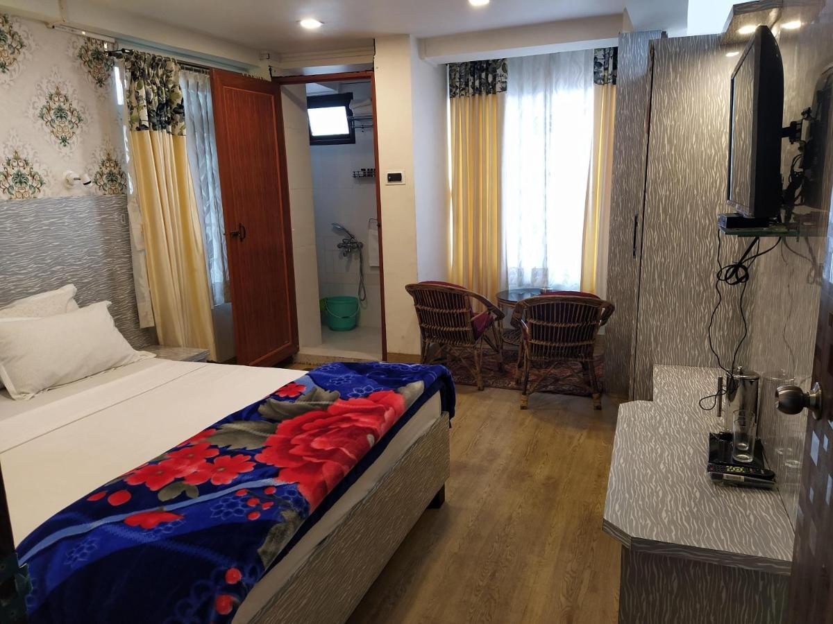 The Kaizer Valley Hotel Kurseong Exterior photo