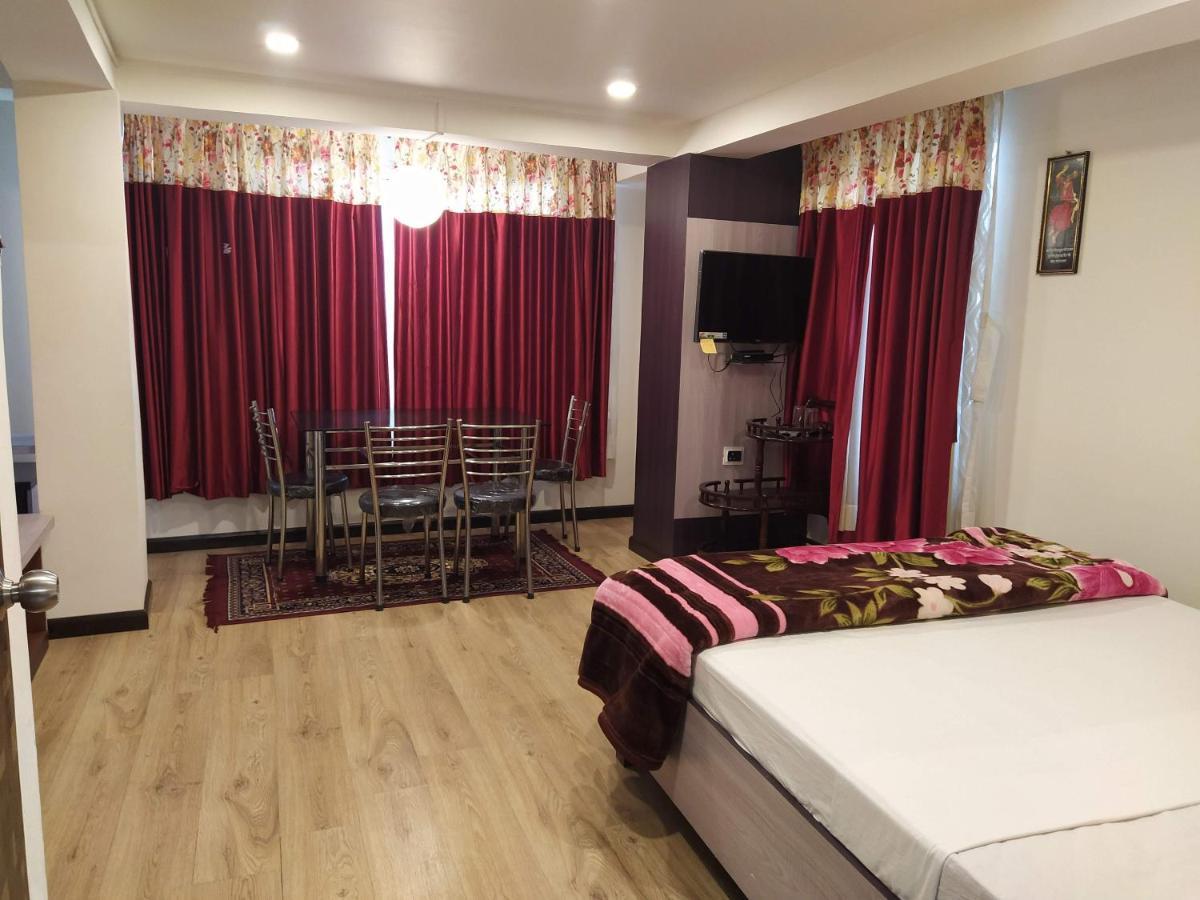 The Kaizer Valley Hotel Kurseong Exterior photo
