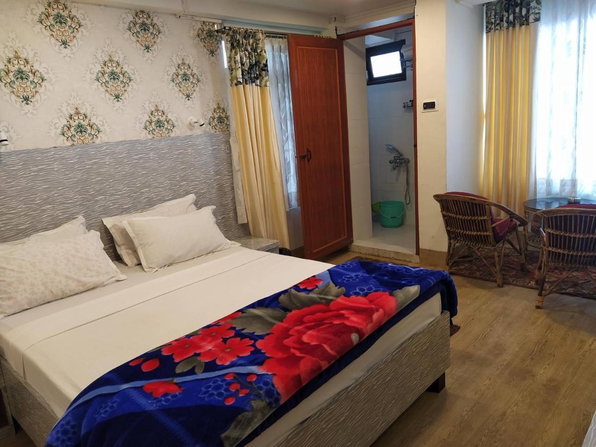 The Kaizer Valley Hotel Kurseong Exterior photo