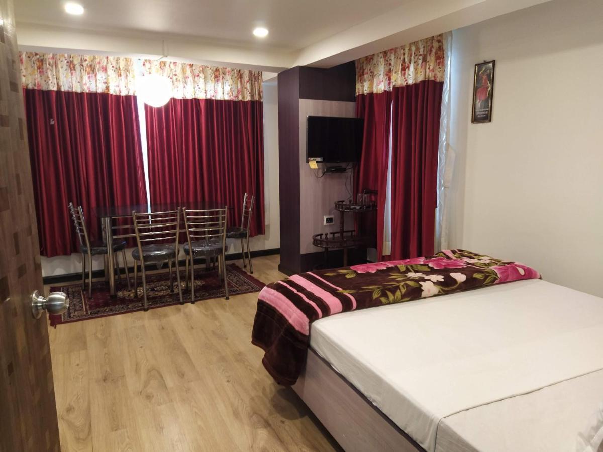 The Kaizer Valley Hotel Kurseong Exterior photo